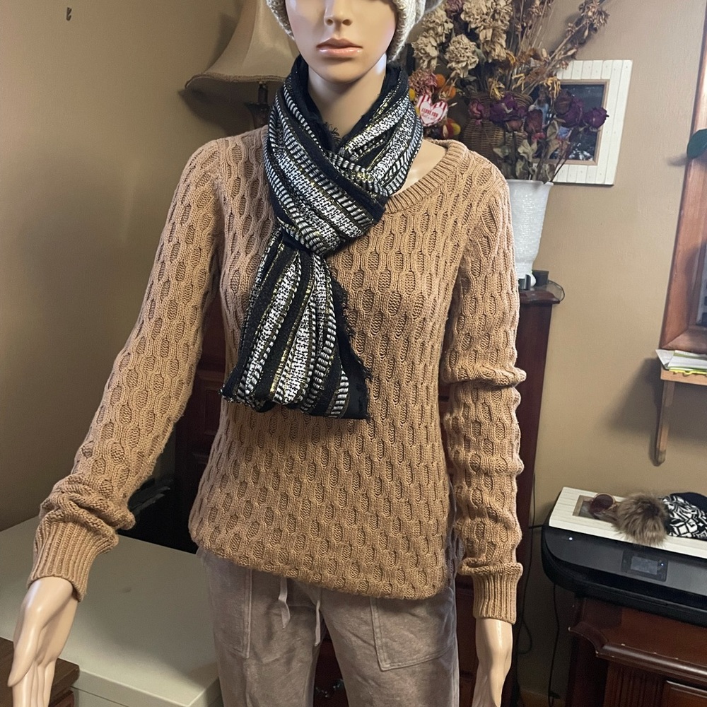 Xs old navy sweater